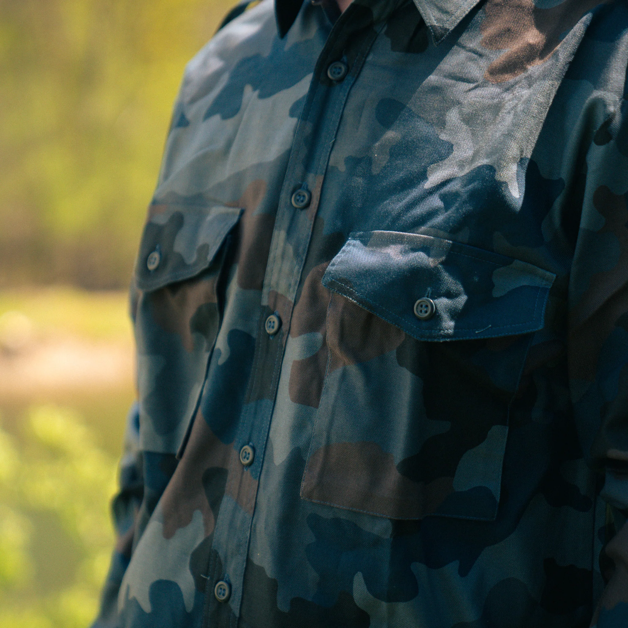 Unissued Serbian Milicijia Blue M89 Field Shirt - Image 5